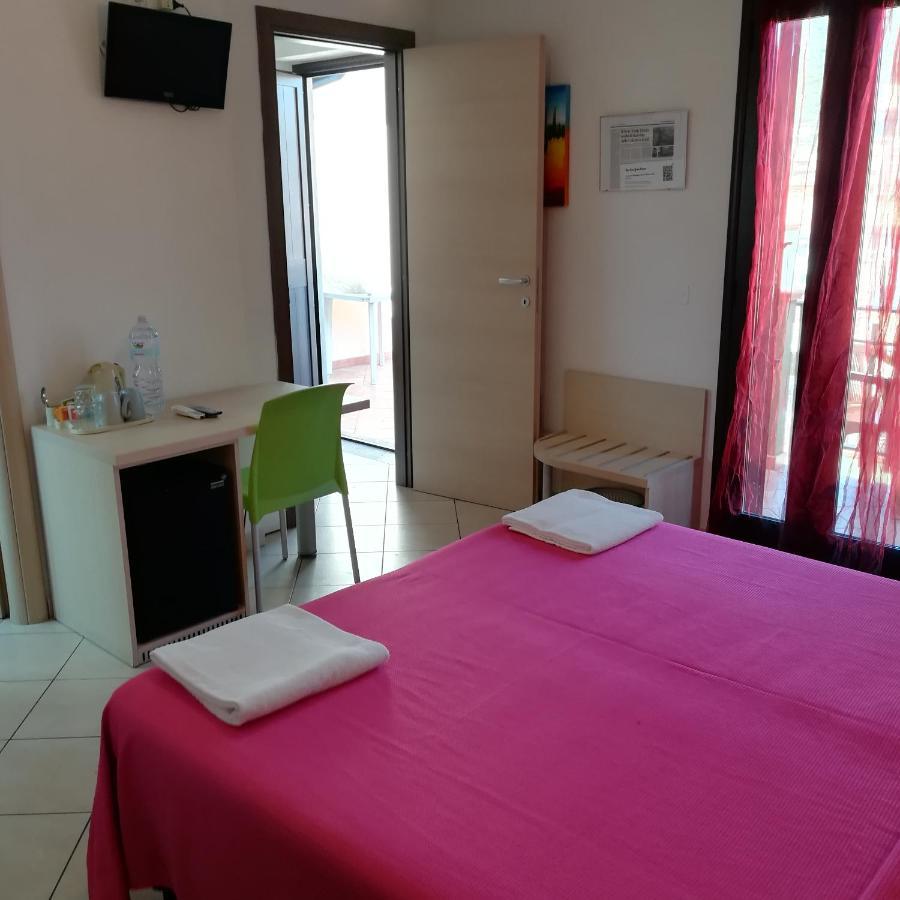 La Locanda Del Mare B&B La Caletta Buitenkant foto